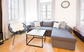Apartmán Blumentritt U Zlaté Hvězdy